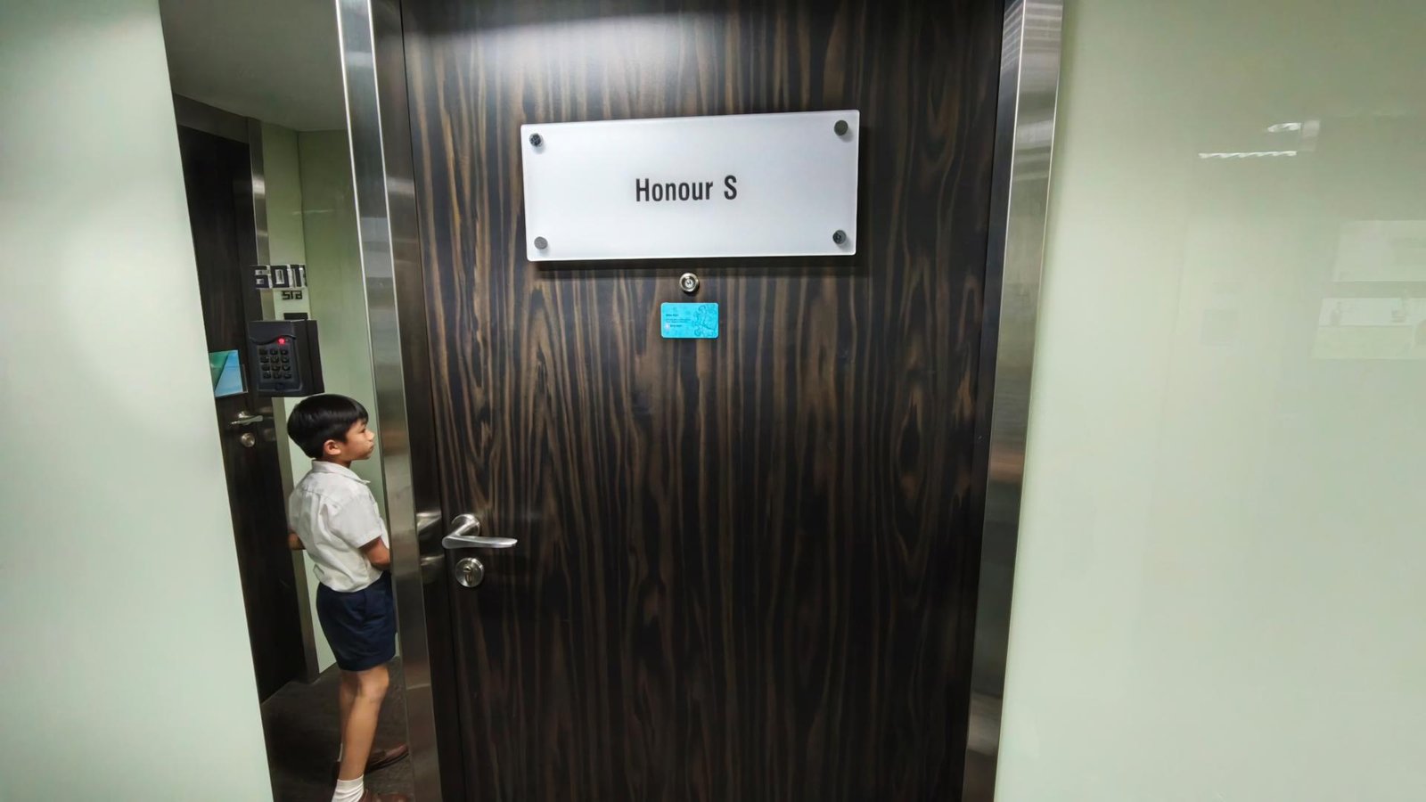 HONOUR S